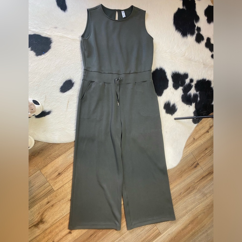 SPANX AIRESSENTIALS JUMPSUIT olive green wide leg - Picture 4 of 10